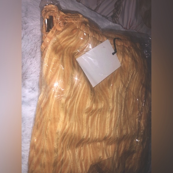 VICI tatianna yellow wide leg, high waist relax fit lined pants NEW RE $68. - Picture 12 of 15